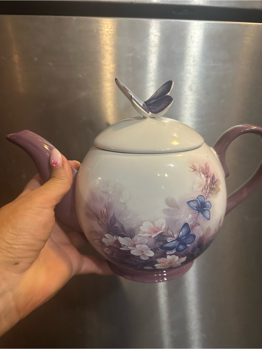 Floral Butterfly Porcelain Teapot in Lavender and White